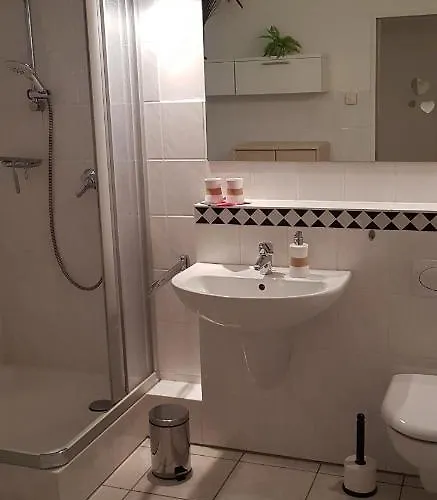 アパート Ruhige In Waldnaehe